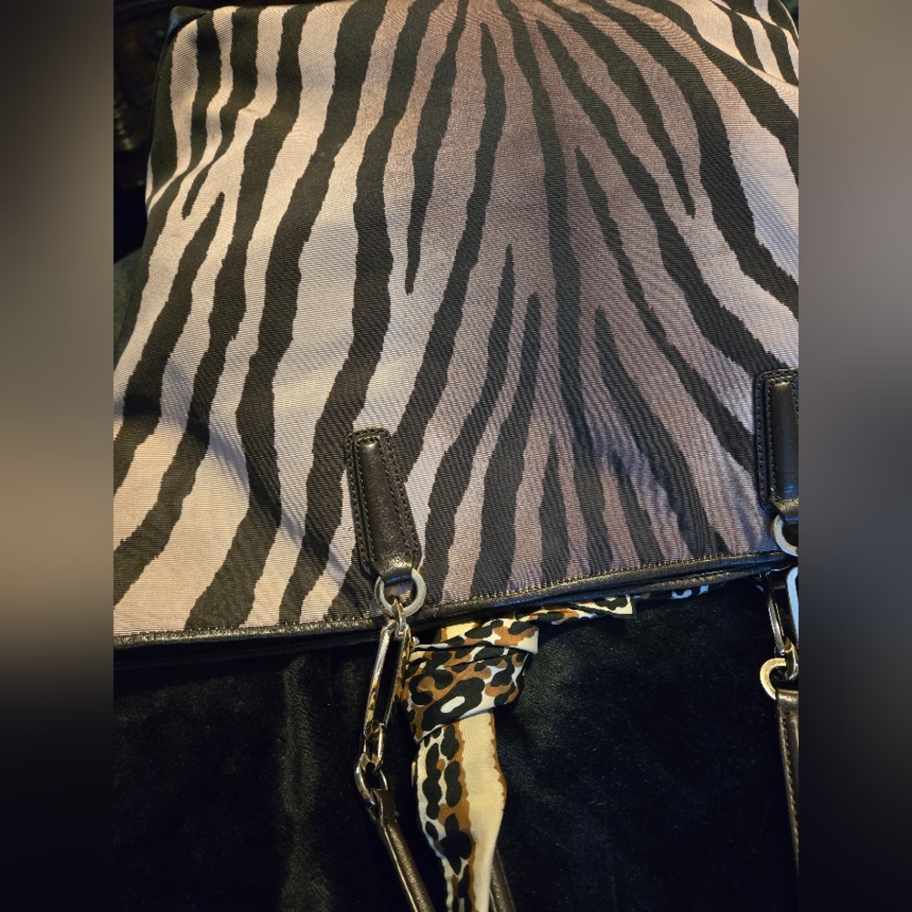 Coach Madison Phobe Zebra Print Tote Brown With Gold Hardware - Picture 6 of 12